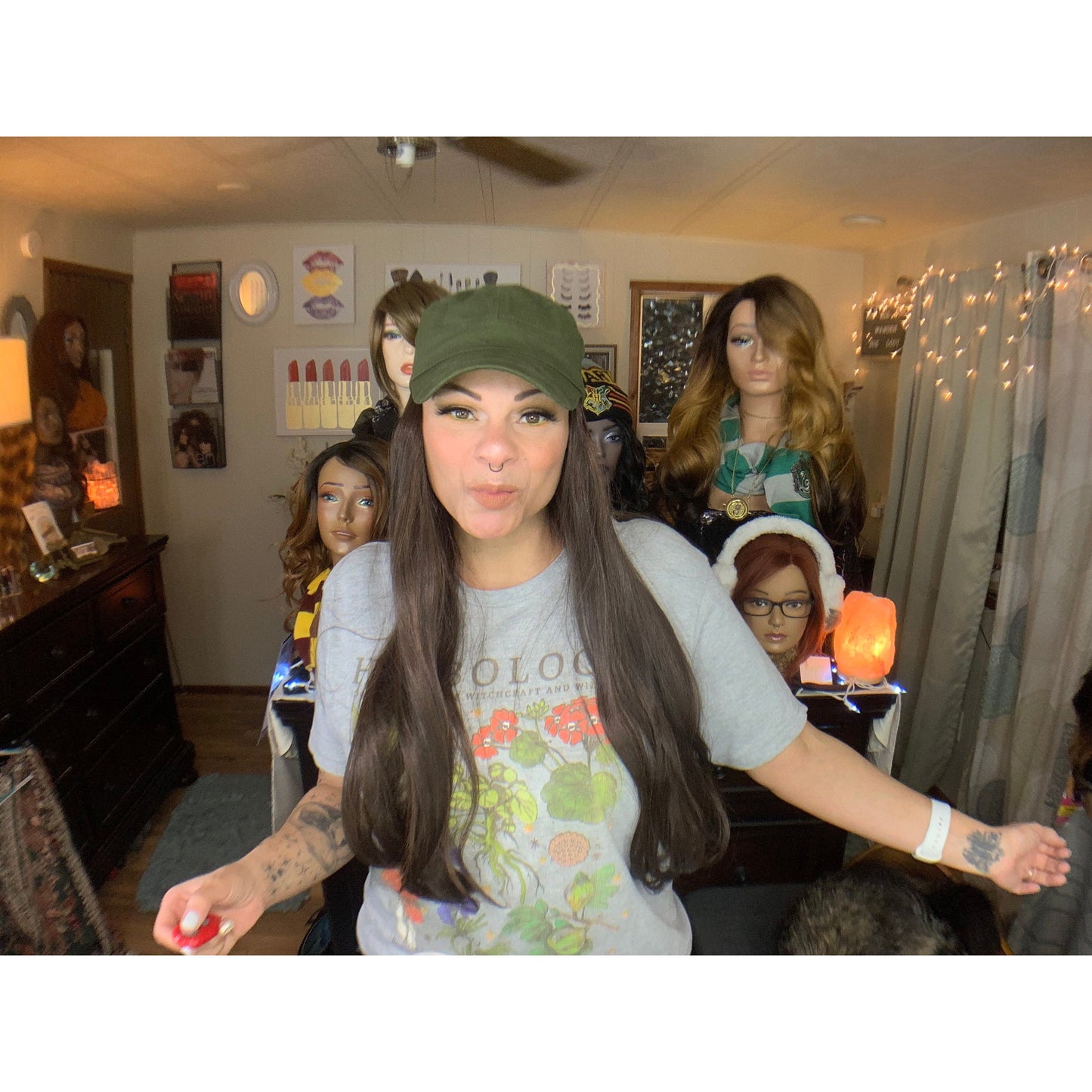 Vivica Fox Cap Do- Romina