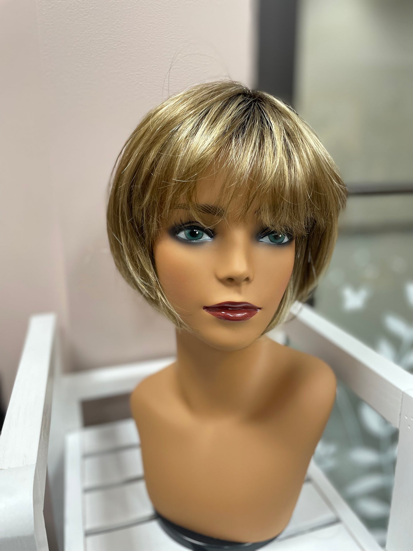 Ellen by Estetica *BOUTIQUE DEAL