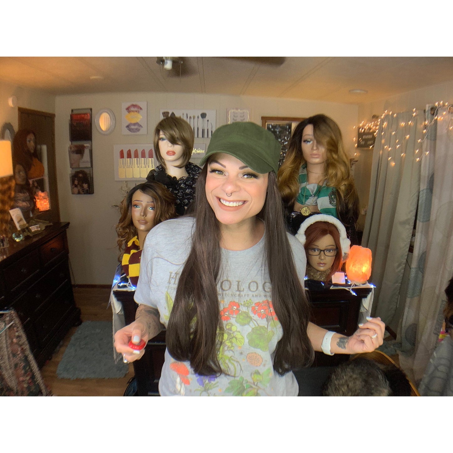 Vivica Fox Cap Do- Romina