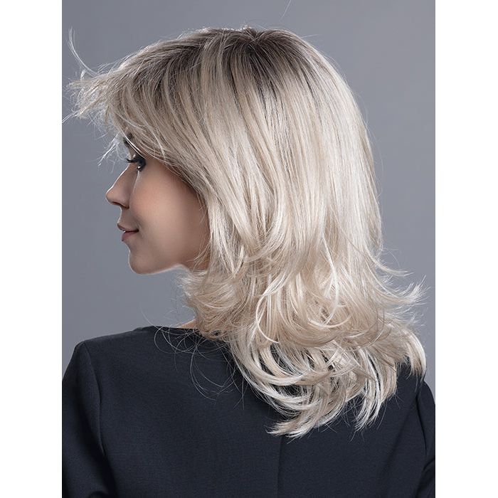 ALIVE in CHAMPAGNE ROOTED 25.22.26 | Lightest Golden Blonde and Light Neutral Blonde blend with Light Golden Blonde and Shaded Roots