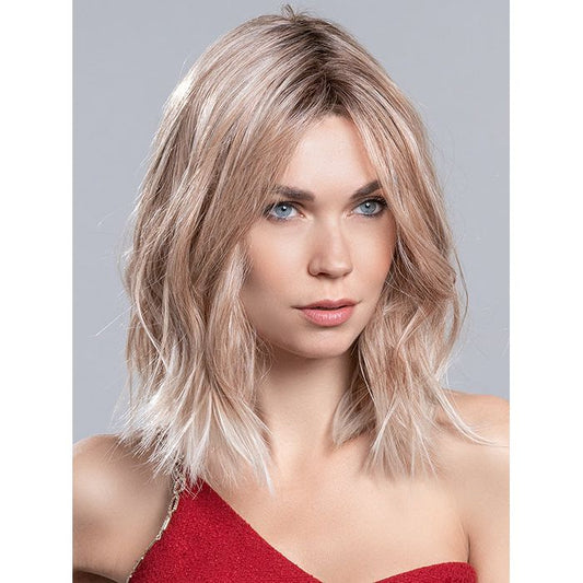 DRIVE by ELLEN WILLE in CANDY BLONDE ROOTED 101.27.24 | Pearl Blonde blended with Platinum Blonde with med roots