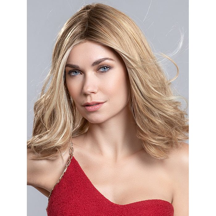 DRIVE by ELLEN WILLE in GINGER BLONDE ROOTED 26.19.31 | Light Honey Blonde, Light Auburn, and Medium Honey Blonde blend with Med Roots