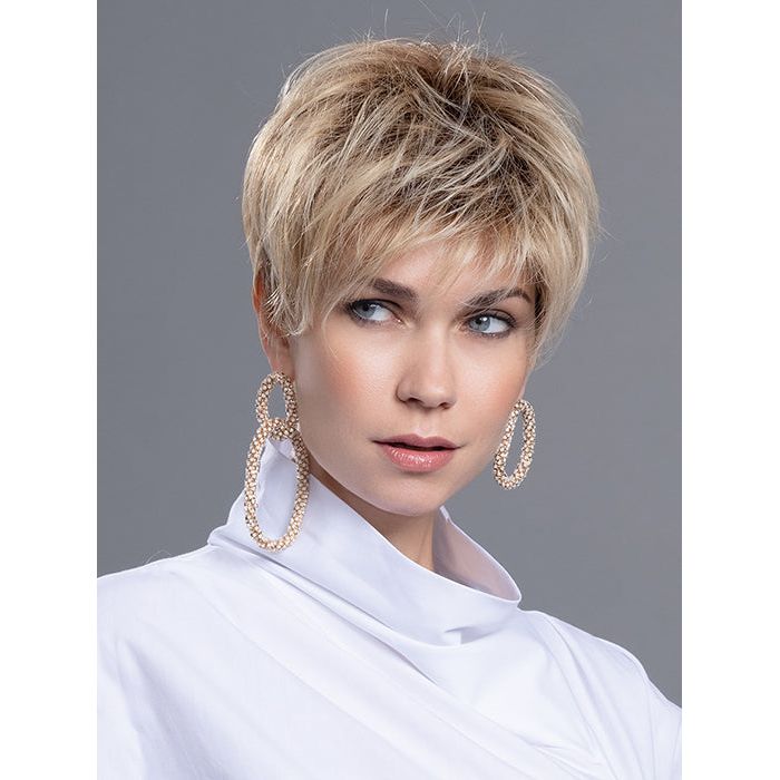 ELAN by ELLEN WILLE in SANDY BLONDE ROOTED 22.20.25 | Light Neutral Blonde, Light Strawberry Blonde, and Lightest Golden Blonde blend with Dark Shaded Roots