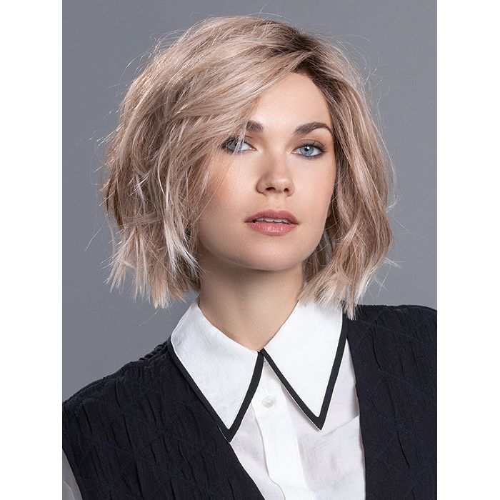 LIA by ELLEN WILLE in CANDY BLONDE ROOTED 101.27.60 | Pearl Platinum, Dark Strawberry Blonde and Pearl White Blend with Dark Shaded Roots