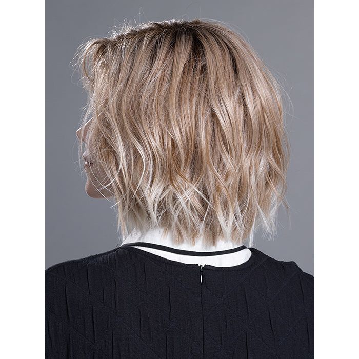 LIA by ELLEN WILLE in CANDY BLONDE ROOTED 101.27.60 | Pearl Platinum, Dark Strawberry Blonde and Pearl White Blend with Dark Shaded Roots