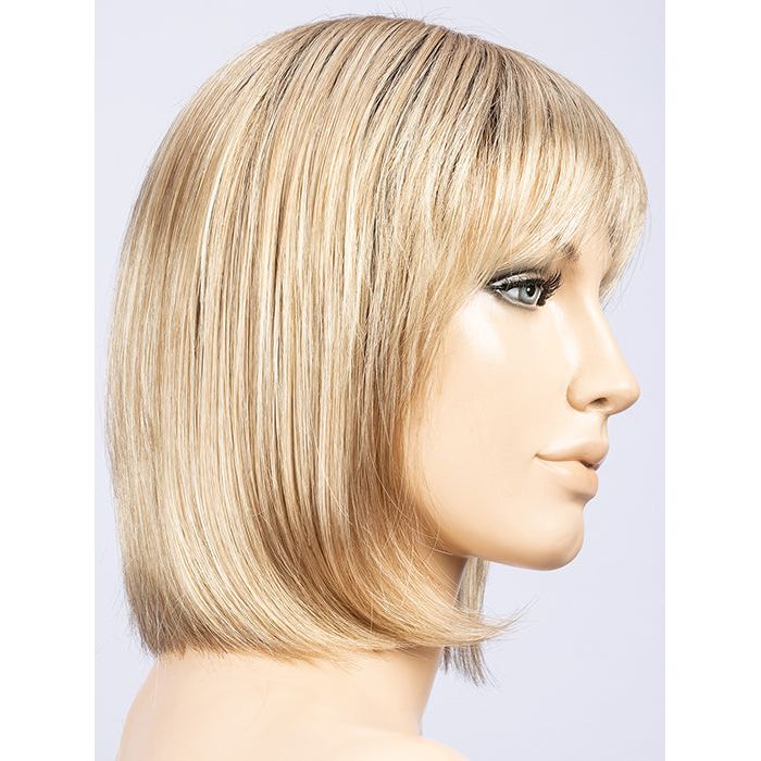 CHAMPAGNE ROOTED 22.25.16 | Light Beige Blonde, Medium Honey Blonde, and Platinum Blonde Blend with Dark Roots