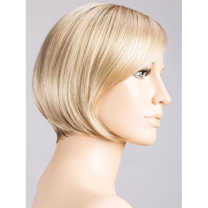 CHAMPAGNE ROOTED 22.20.25 | Light Beige Blonde, Medium Honey Blonde, and Platinum Blonde Blend with Dark Roots