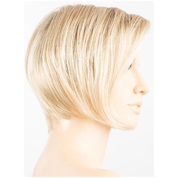 CHAMPAGNE ROOTED 22.24.26 | Light Beige Blonde, Medium Honey Blonde, and Platinum Blonde Blend with Dark Roots