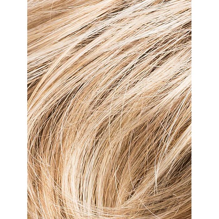 CARAMEL ROOTED 26.22.20 | Medium Gold Blonde and Light Gold Blonde Blend with Light Brown Roots