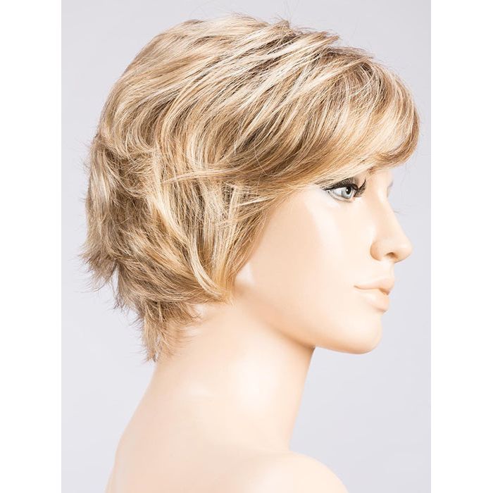 CARAMEL ROOTED 26.22.20 | Medium Gold Blonde and Light Gold Blonde Blend with Light Brown Roots