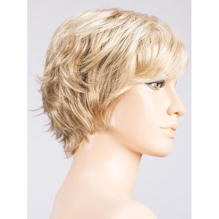 CHAMPAGNE ROOTED 22.25.16 | Light Beige Blonde, Medium Honey Blonde, and Platinum Blonde Blend with Dark Roots
