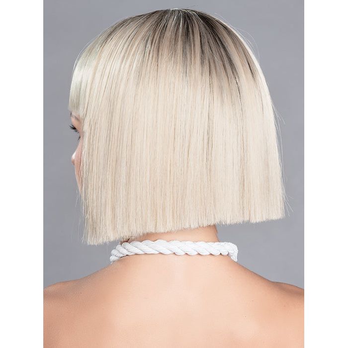 CRI by ELLEN WILLE in CHAMPAGNE ROOTED 25.22.26 | Light Beige Blonde, Medium Honey Blonde, and Platinum Blonde Blend with Dark Roots