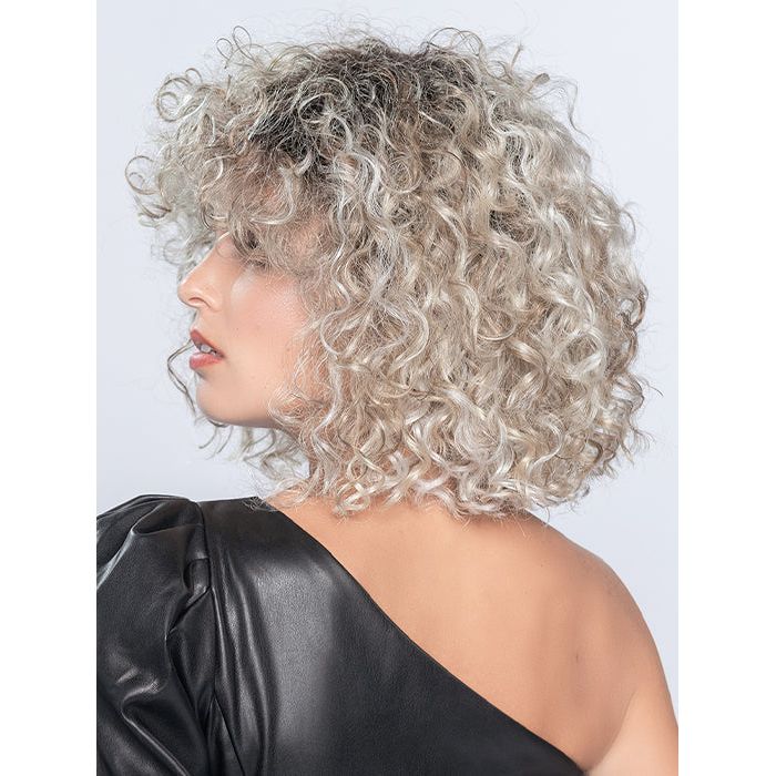 DISCO by ELLEN WILLE in PEARL BLONDE ROOTED 101.16.1001 | Light Beige Blonde, Medium Honey Blonde, and Platinum Blonde Blend with Dark Roots