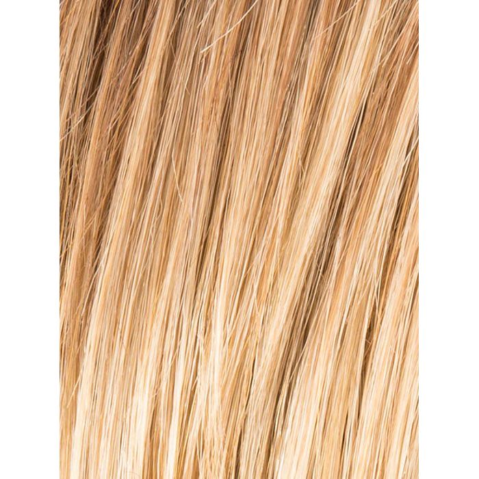 GINGER ROOTED 26.27.19 | Light Honey Blonde, Light Auburn, and Medium Honey Blonde Blend with Dark Roots