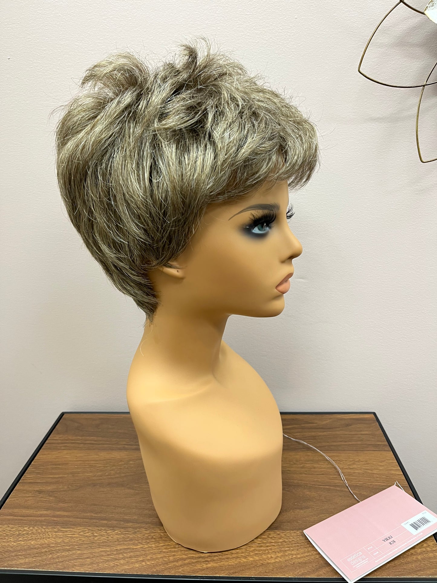 Vikki by Estetica In R38 *BOUTIQUE DEAL