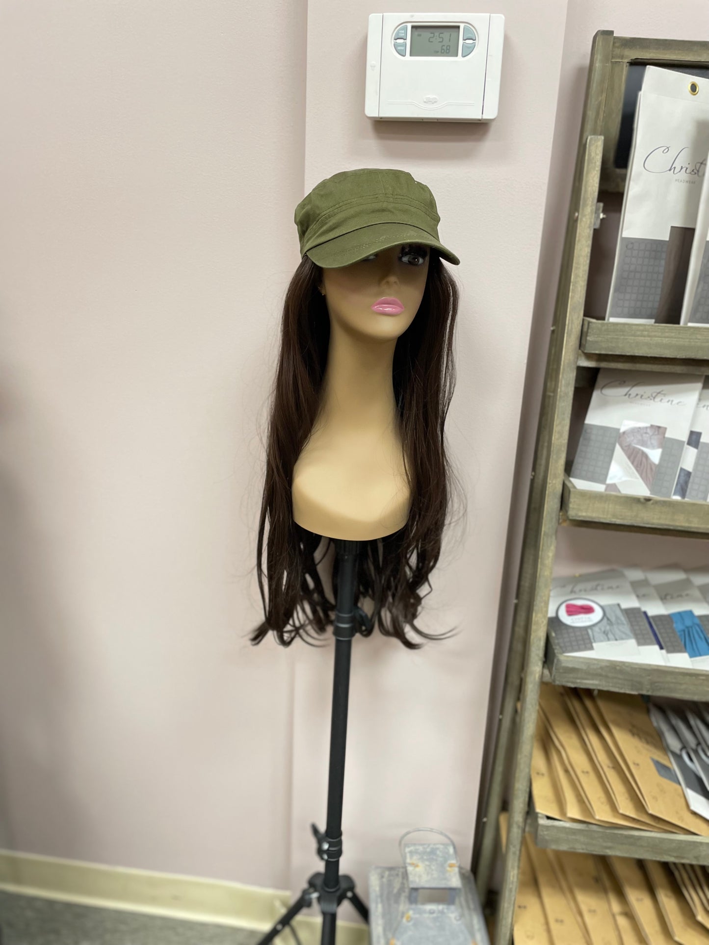 Vivica Fox Cap Do- Romina *BOUTIQUE DEAL