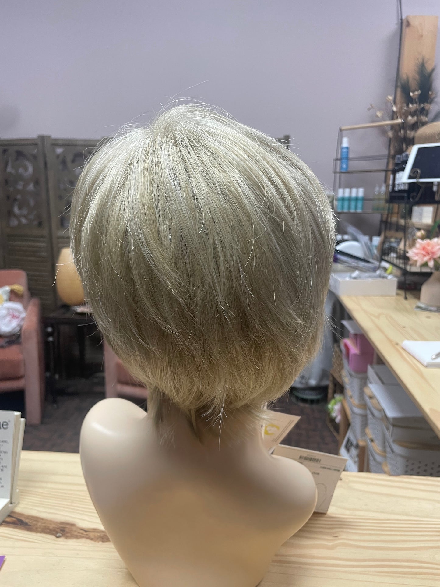 Brett by Noriko in Creamy Blond *BOUTIQUE DEAL*