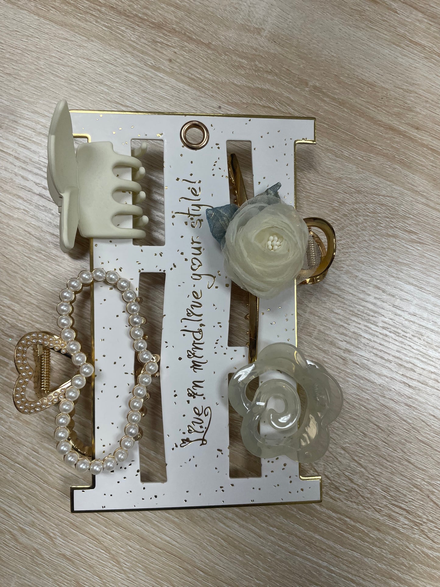 Claw Clip Sets Includes 4 Clips - For Wigs & Hair