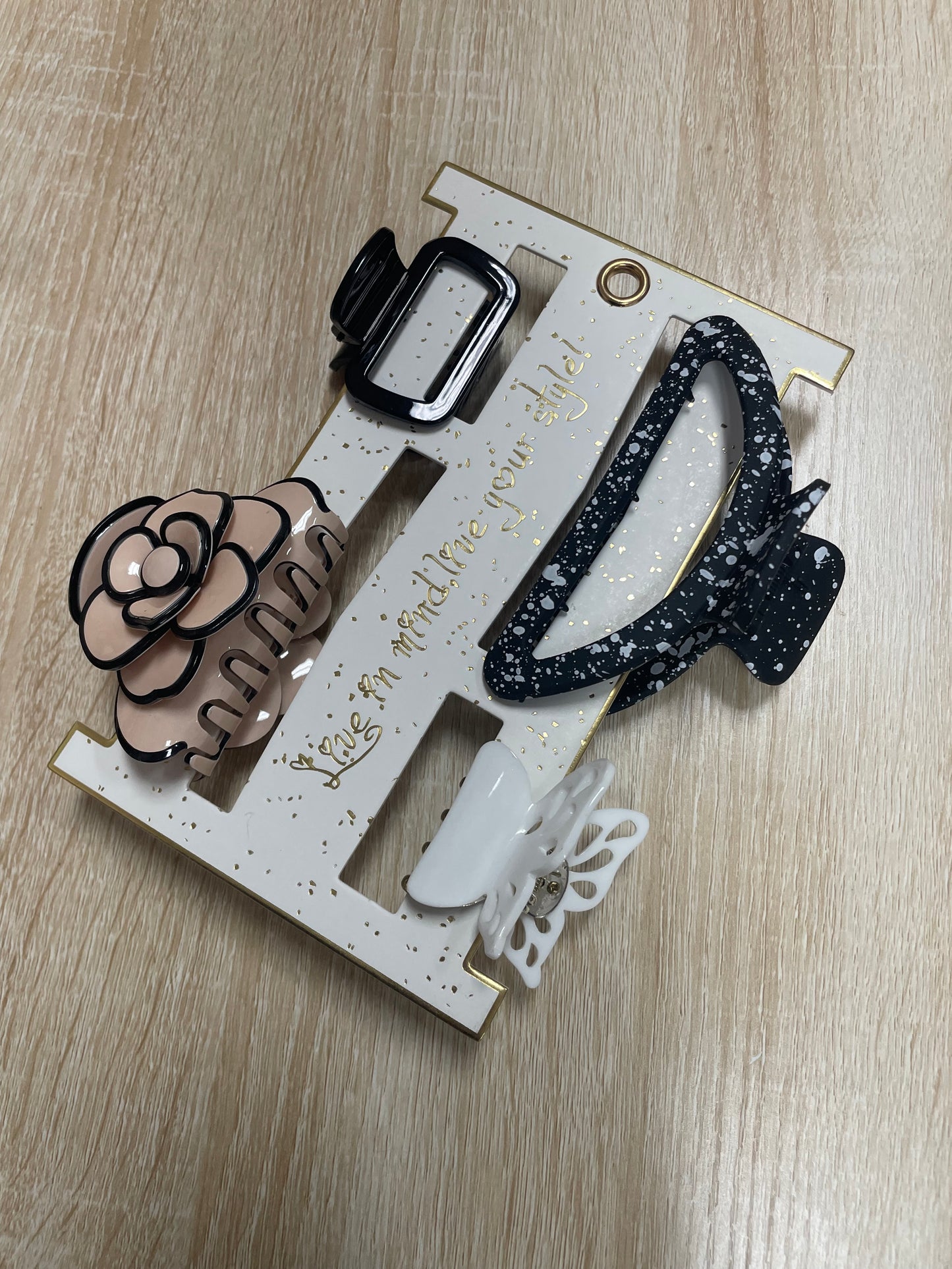 Claw Clip Sets Includes 4 Clips - For Wigs & Hair