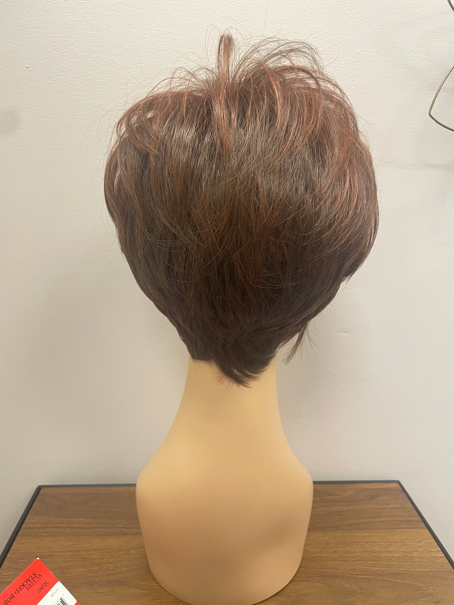 Stacked Bob by Tressallure in 10/130R *BOUTIQUE DEAL