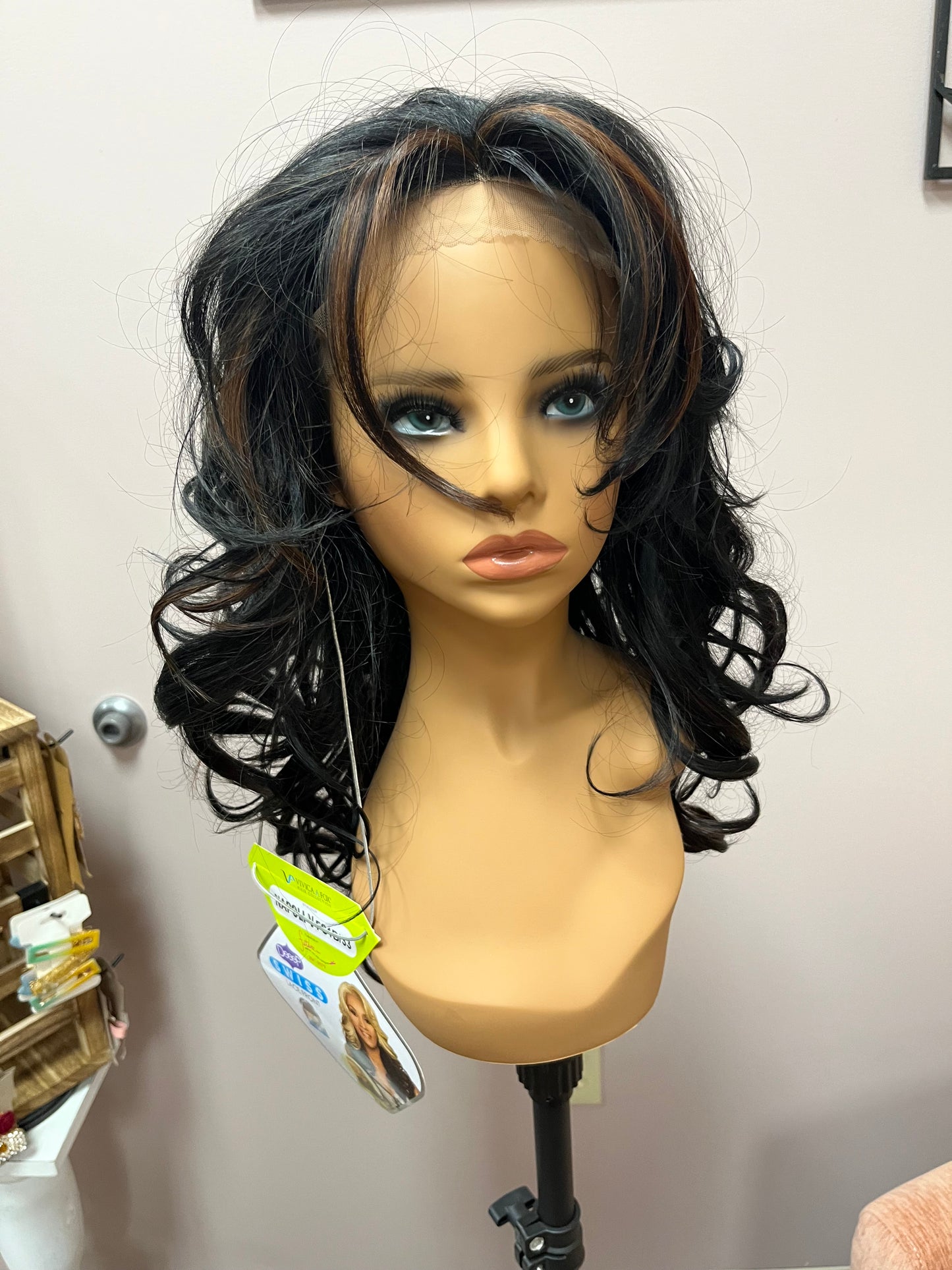 Napoli by Vivica Fox in FS1B/33 *BOUTIQUE DEAL