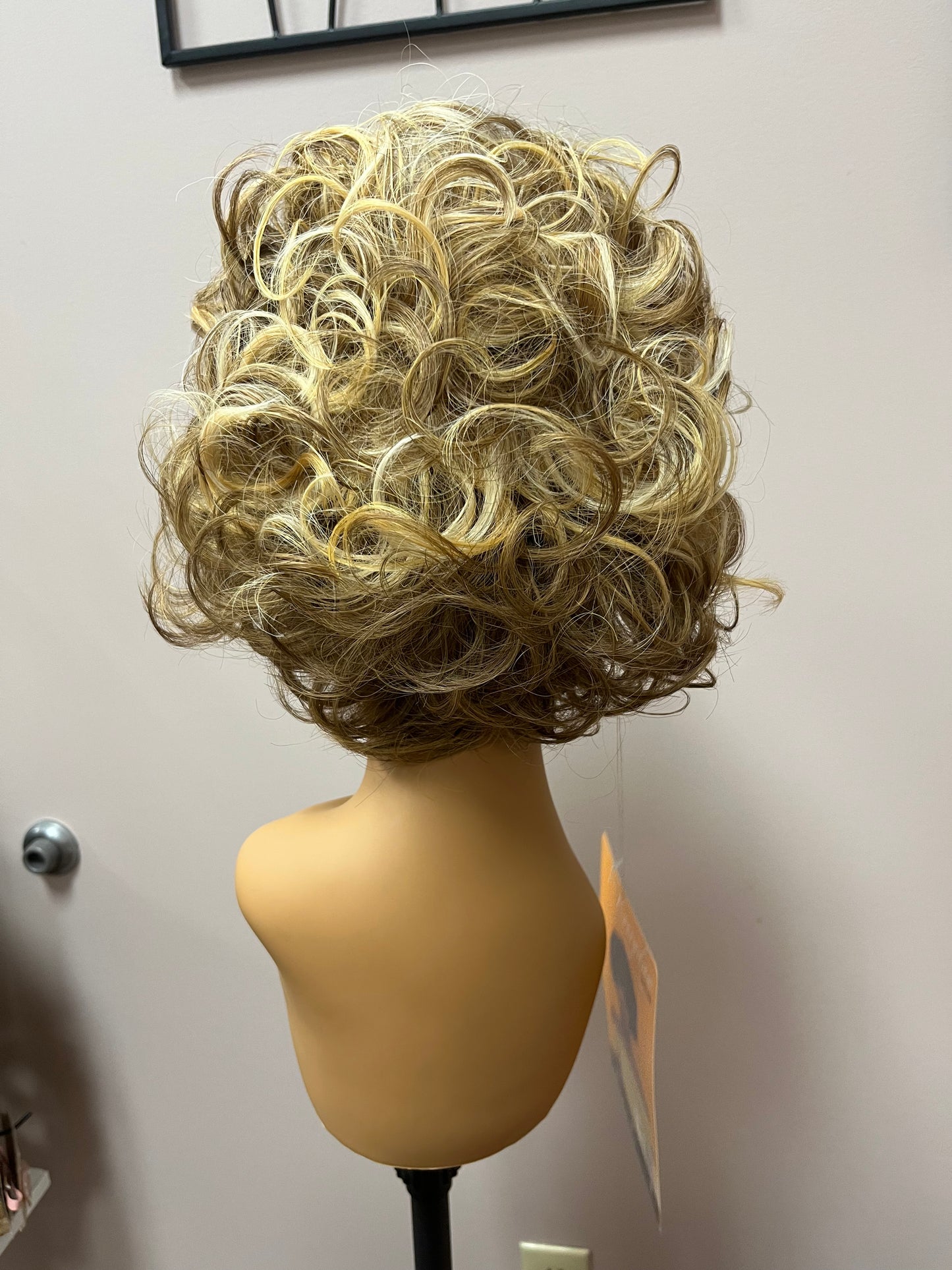Leah by Amore Mio in P2216 *BOUTIQUE DEAL