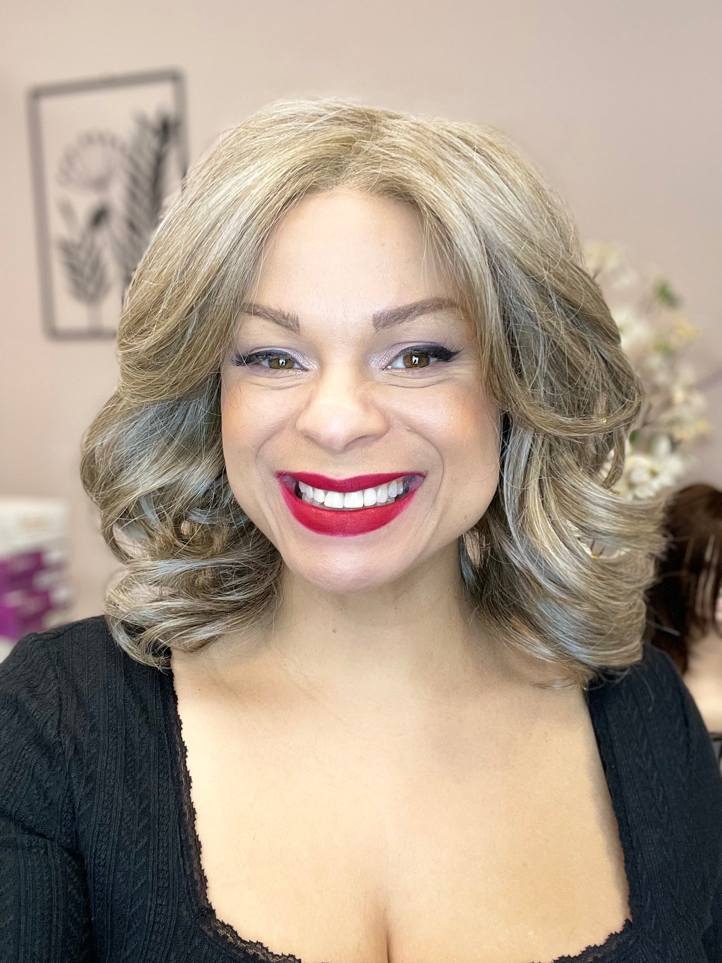 Raquel Welch Flip the Script *CONSIGNMENT DEAL