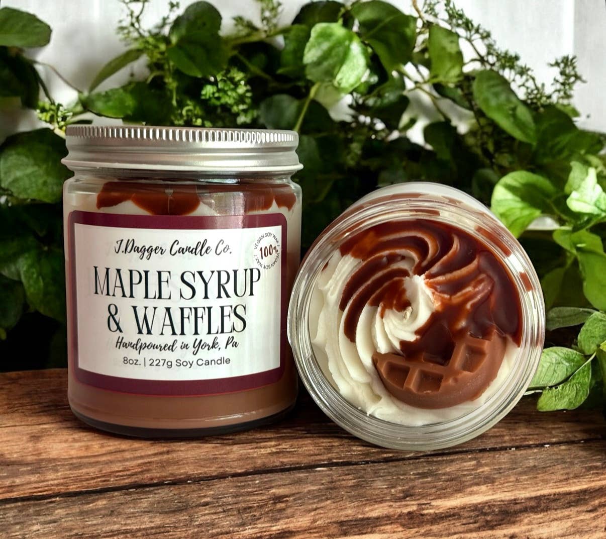 J Dagger Candle Co. - 8oz. Maple Syrup & Waffles Soy Dessert Candle