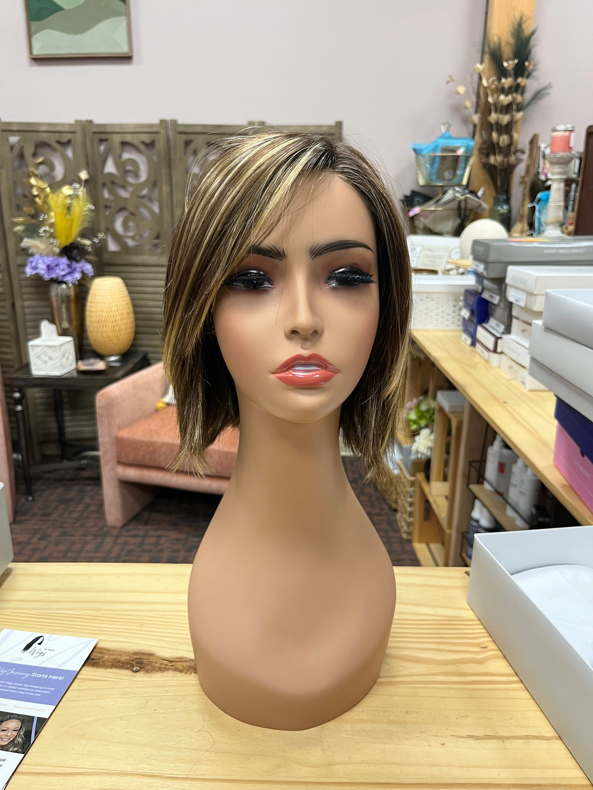 Lumi by Estetica in CKISSRT4 *BOUTIQUE DEAL