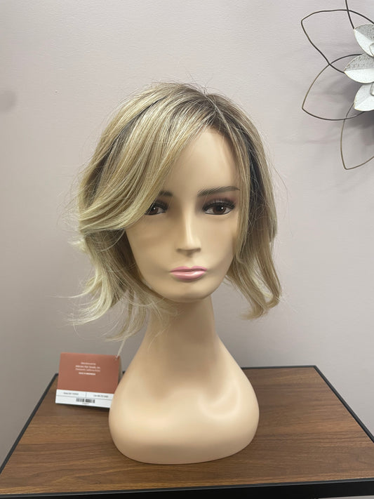 Farren by Amore in Melted Sand *BOUTIQUE DEAL