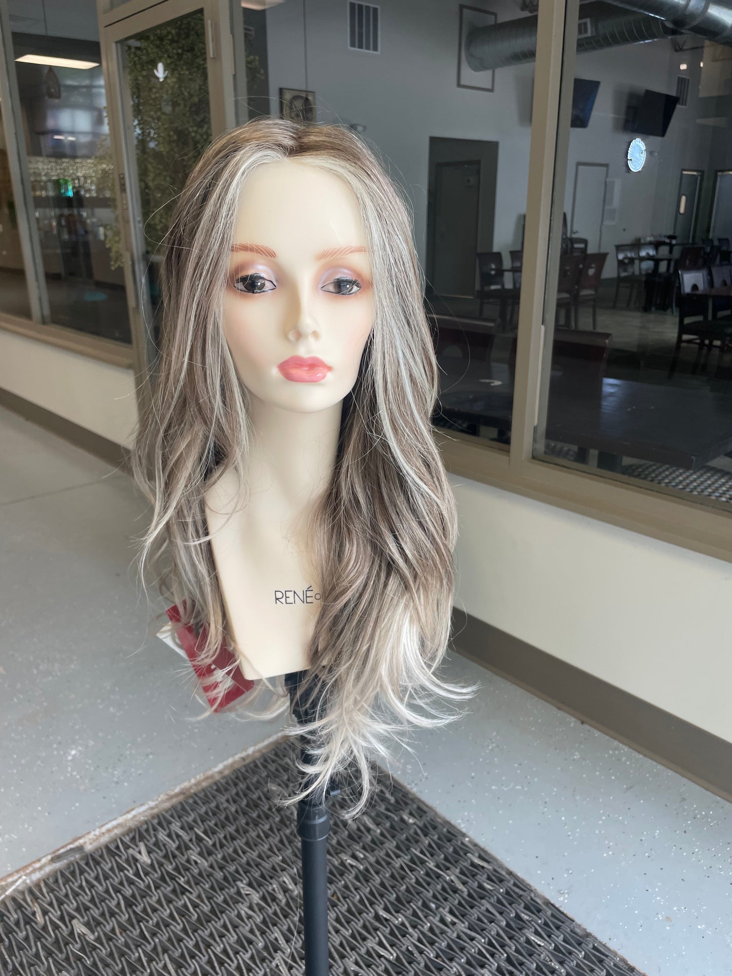 Lennox by René of Paris in Ice Blonde *BOUTIQUE DEAL