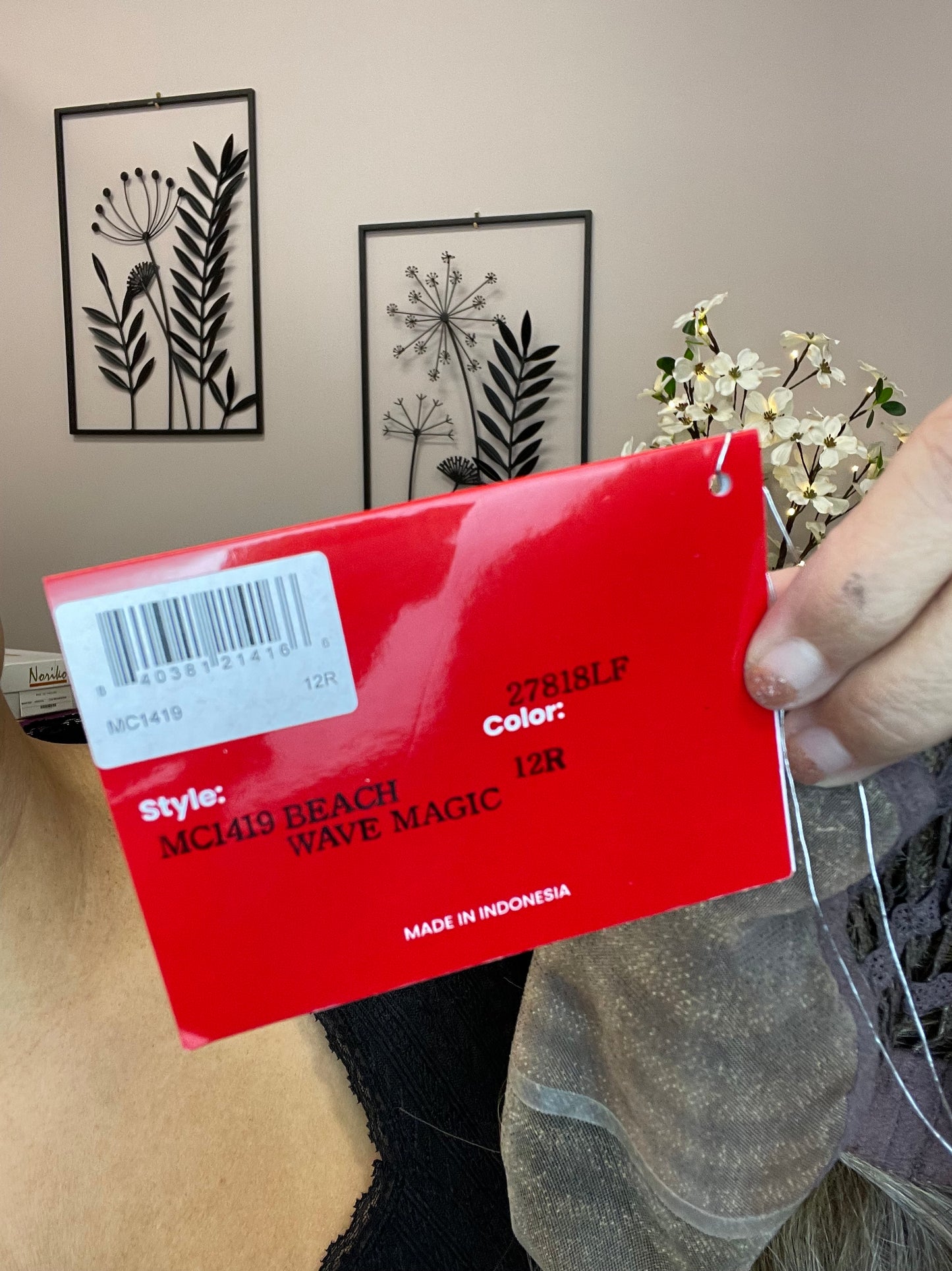 Beach Wave Magic by Tressallure in 12R *CONSIGNMENT DEAL