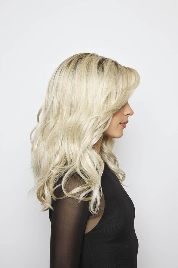 Glam Wavez Wig - 1512 Muse Collection