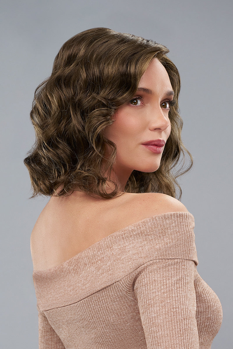 Julianne Lite by Jon Renau