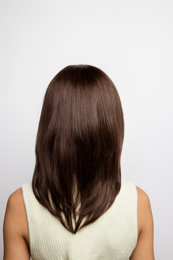 Oakly Wig - 8716   Amore Collection