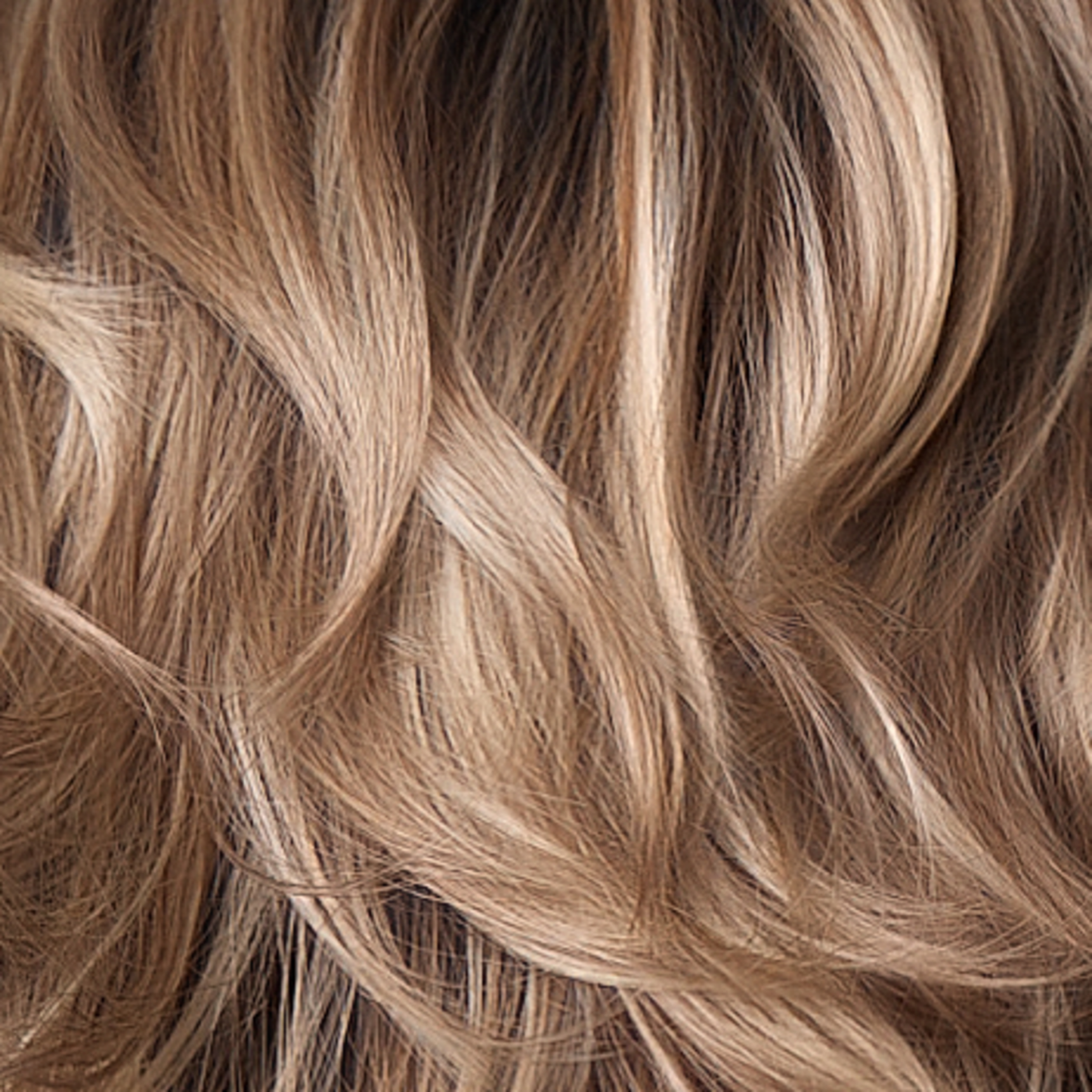 Maude Wig - 2593   Amore Collection