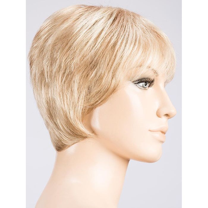 LIGHT HONEY MIX 26.25.16 | Medium Blonde and Lightest Golden Blonde blend with Light Golden Blonde