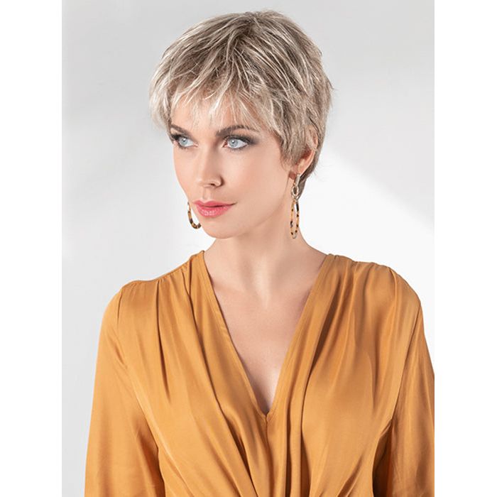AURA by ELLEN WILLE in DARK SAND MIX 14.22.12 | Light Brown Base with Lightest Ash Brown and Medium Honey Blonde Blend