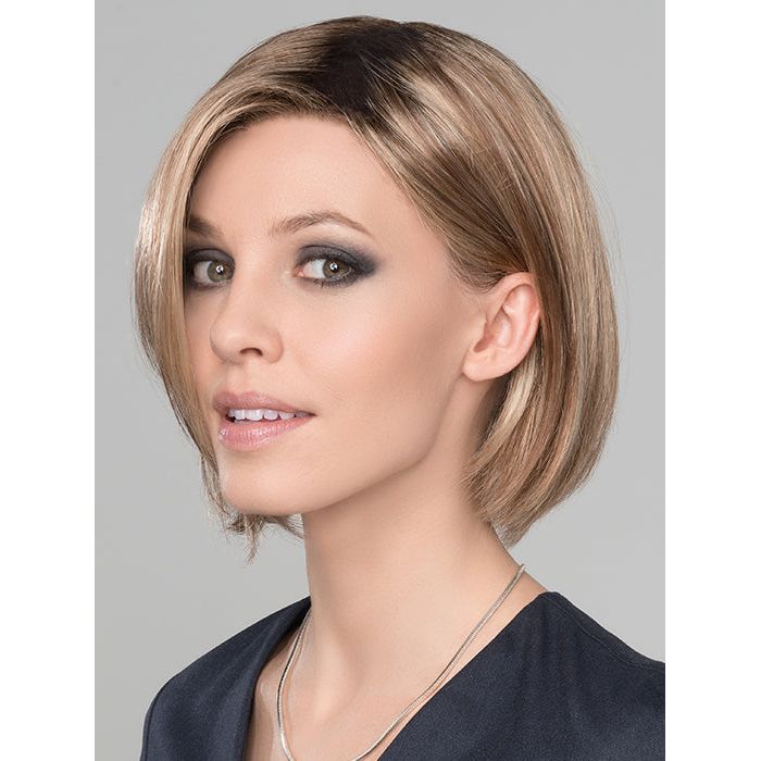 ELITE by ELLEN WILLE in GINGER ROOTED | Light Honey Blonde, Light Auburn, and Medium Honey Blonde Blend with Dark Roots