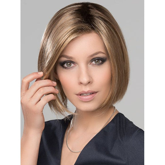 ELITE by ELLEN WILLE in GINGER ROOTED | Light Honey Blonde, Light Auburn, and Medium Honey Blonde Blend with Dark Roots